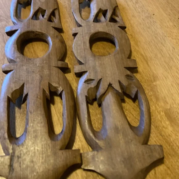 Vintage hand carved wooden spoon and fork salad set - Picture 3 of 7